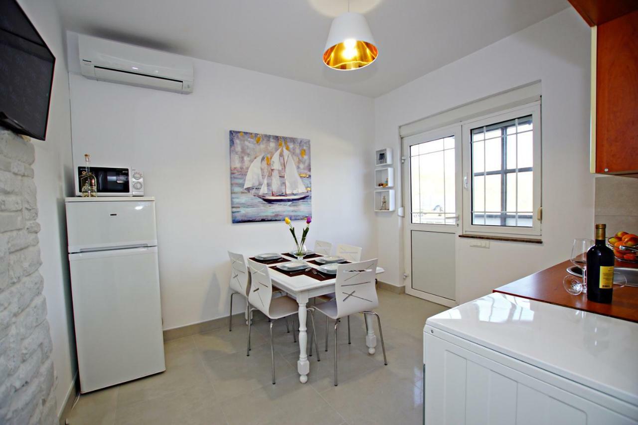 Apartments Villa Ra Жаборич Екстериор снимка